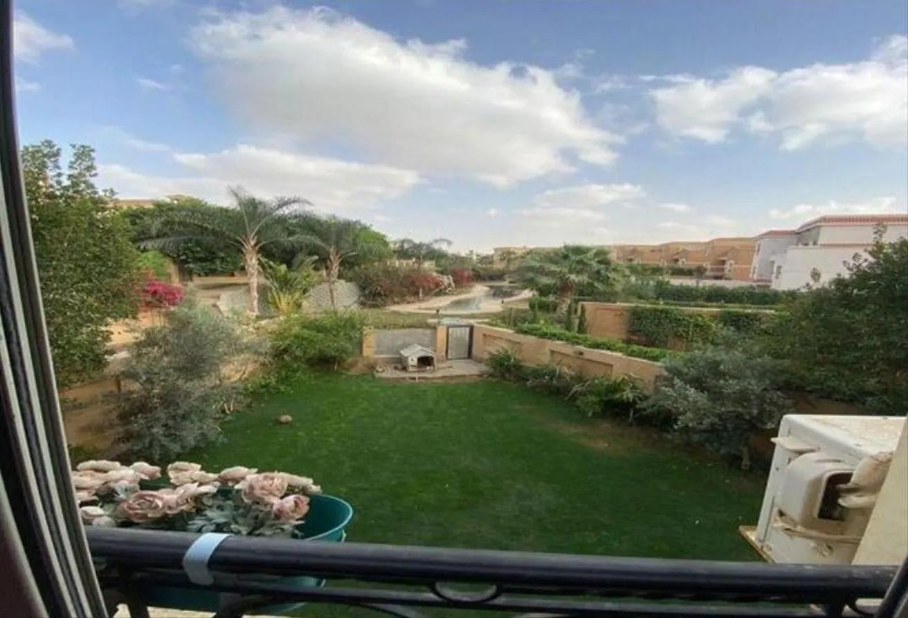 Sale in Les Rois: finished villa in les rois compound new cairo
