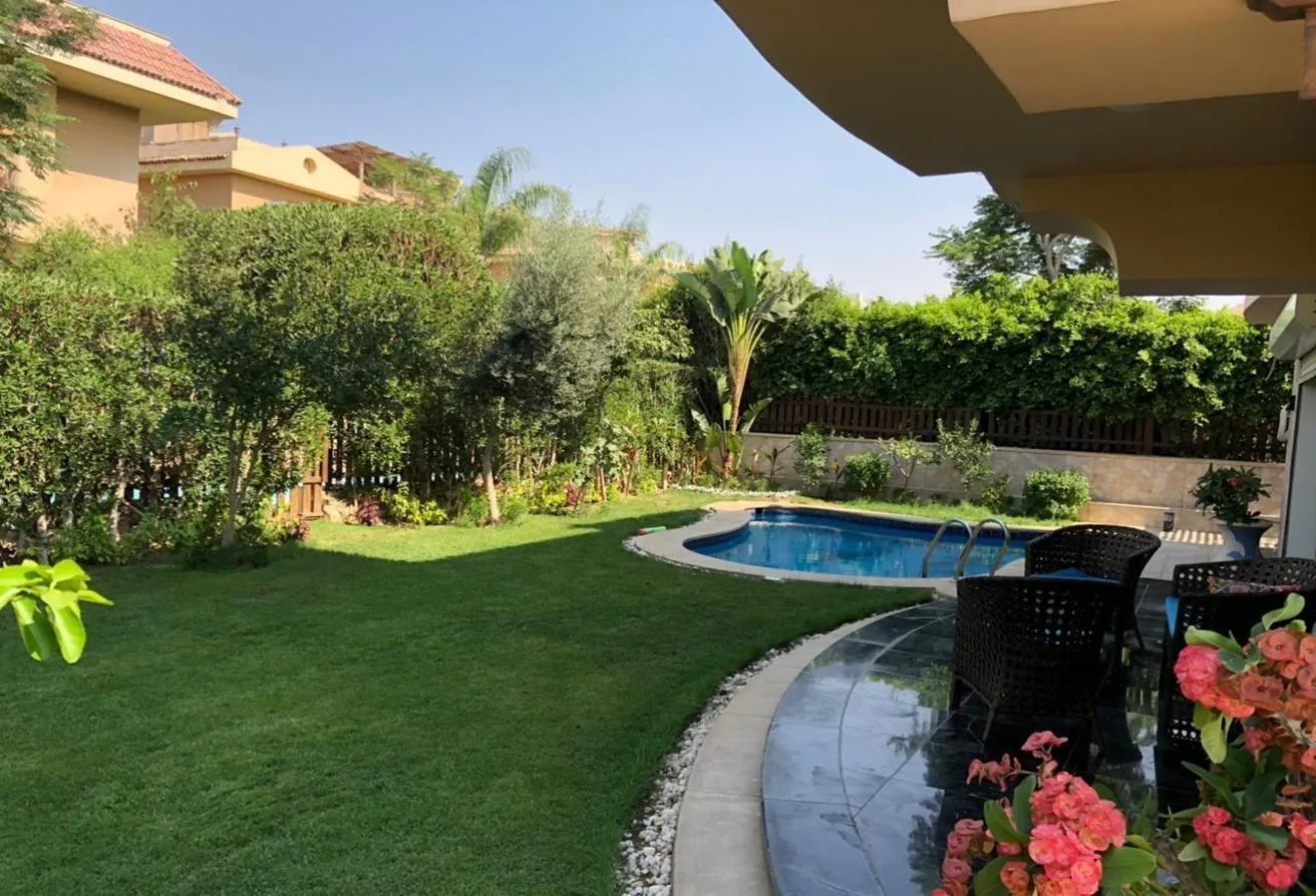Rent in River Walk: River Walk, villa 7 bedrooms furnished-New Cairo