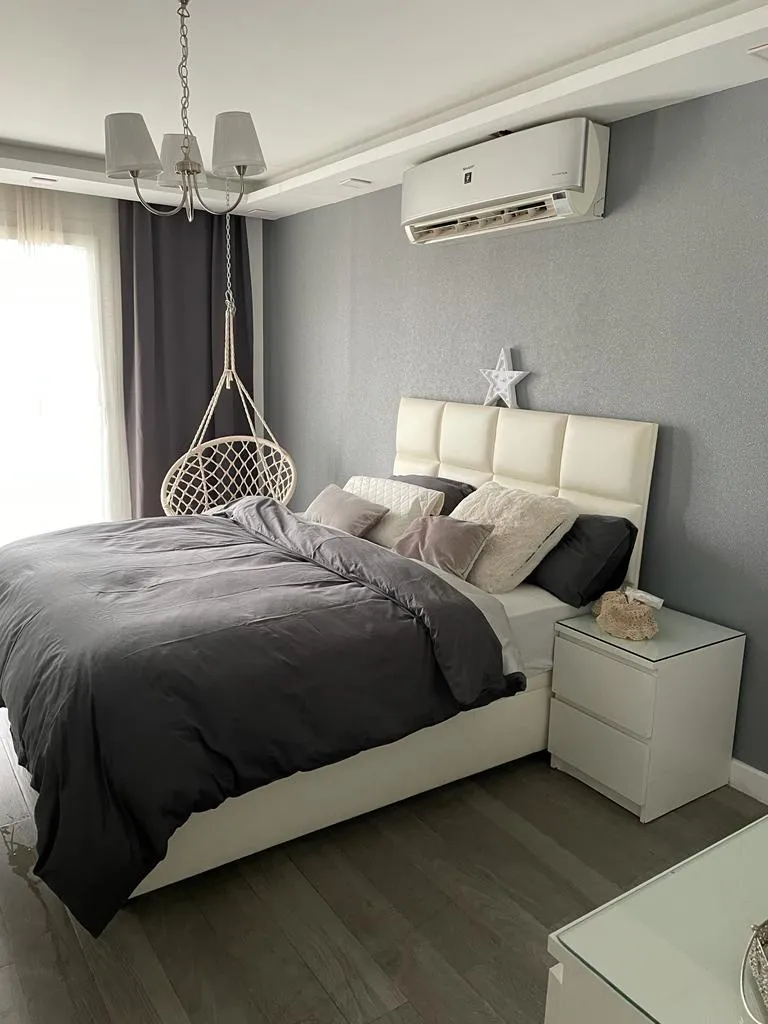 Gallery Image 13