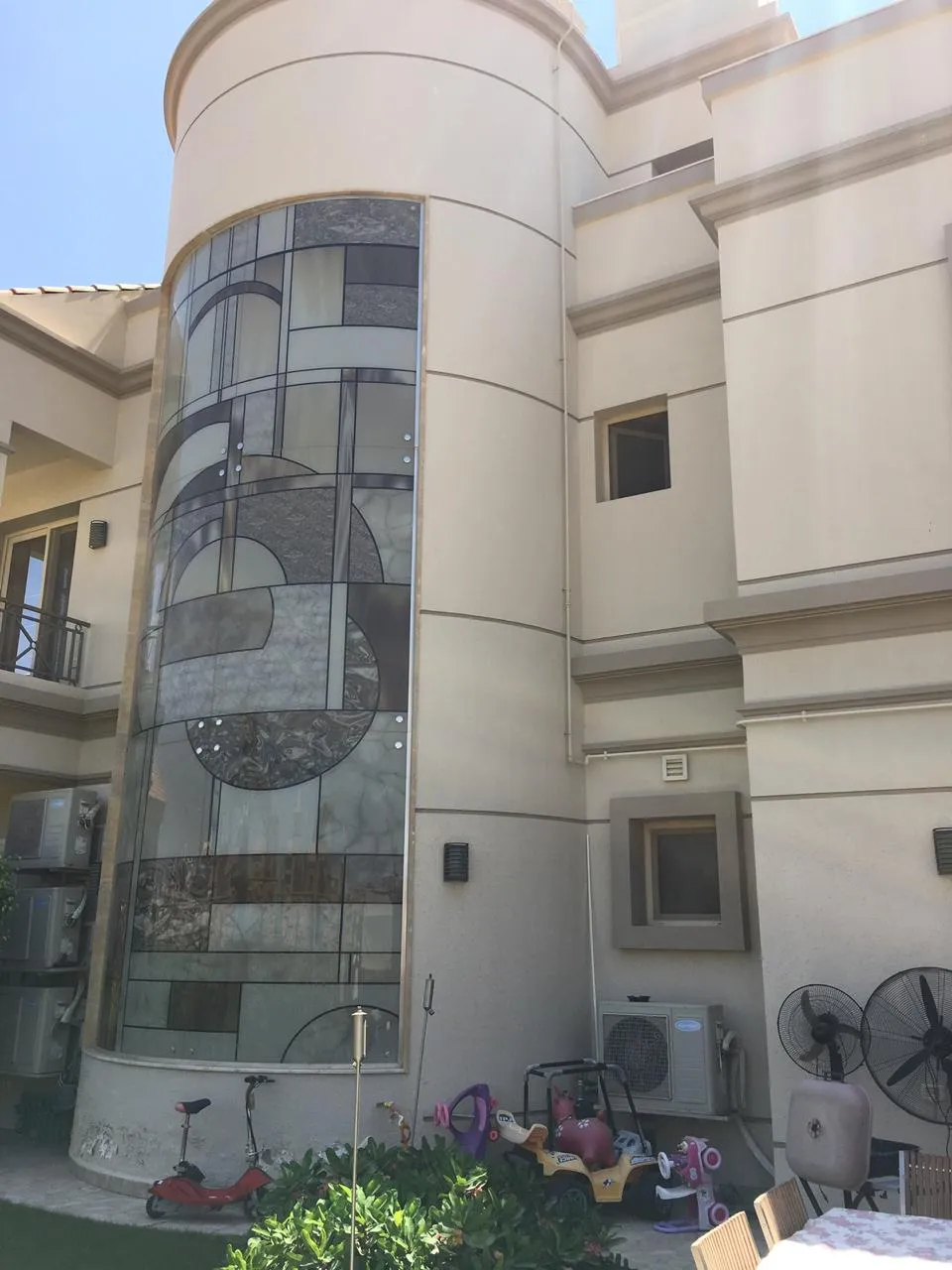 Gallery Image 8