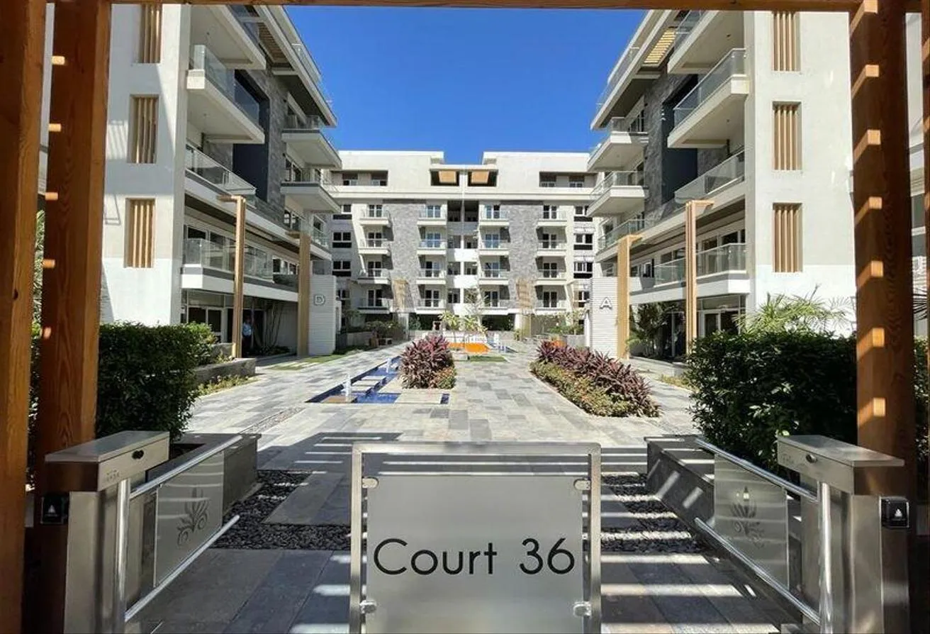 Sale in Mountain View iCity October: Penthouse in MV I-city with installments over 7yrs
