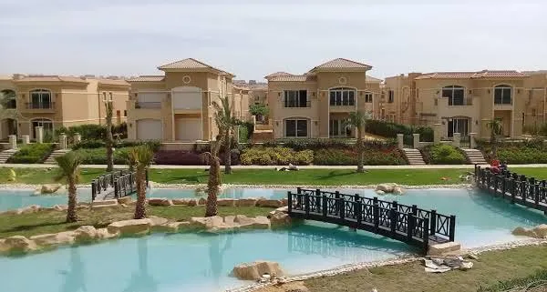 Fully finished resale townhouse in New Cairo Stone Park