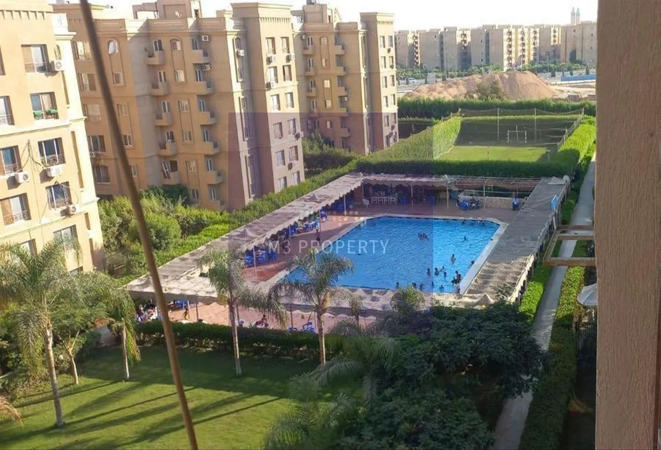 Sale in Degla Gardens: شقة للبيع كمبوند تاون فيو حدائق اكتوبر باميز فيو