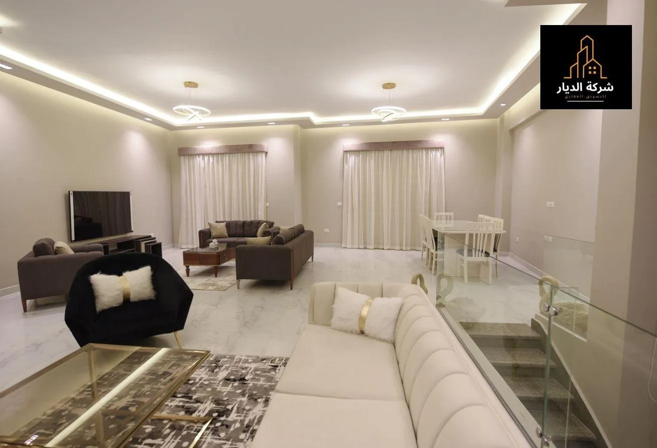 Rent in West Golf Extension: Villa in West Golf Extension, First Settlement, Fi