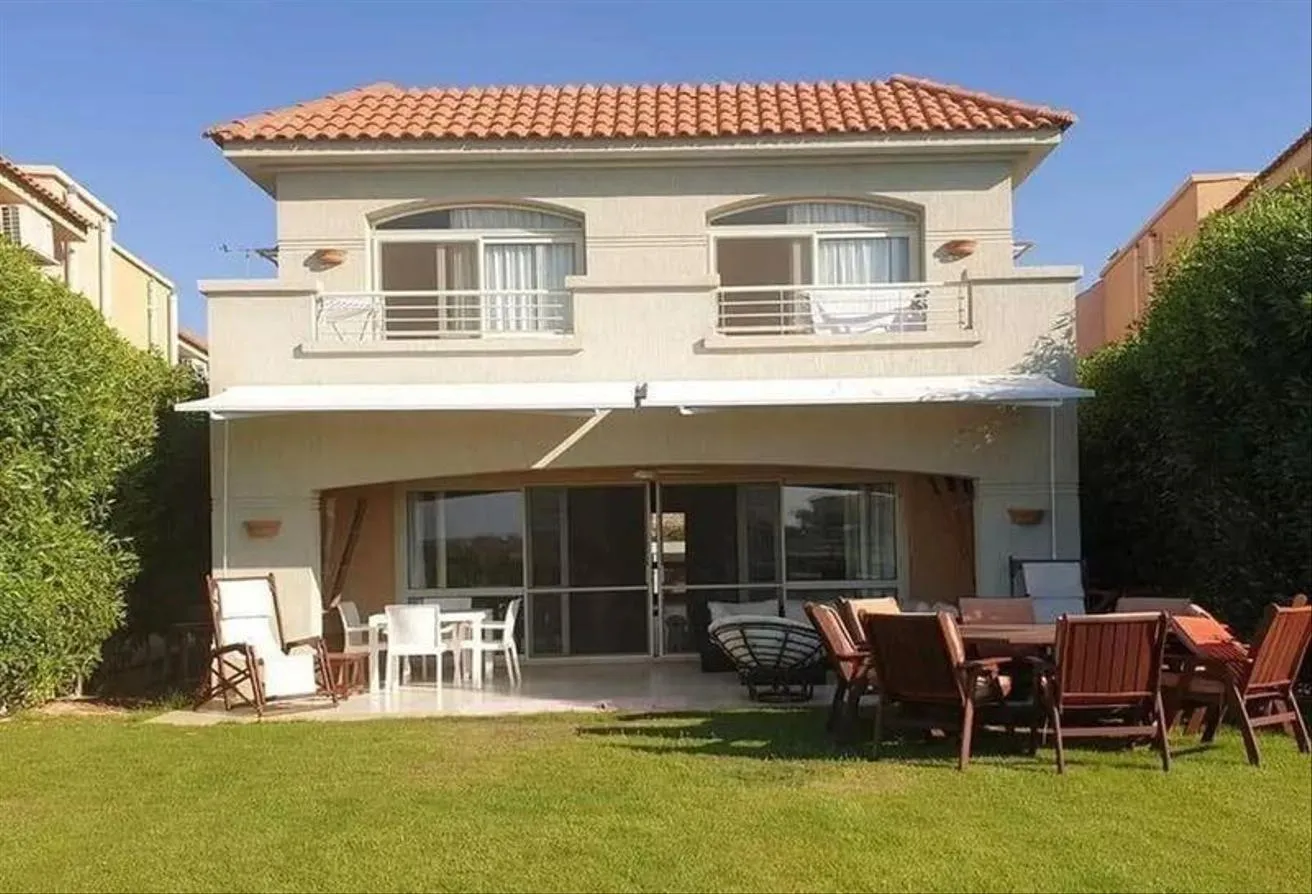 Sale in Telal Alamein: Finished villa with sea view for sale in Telal