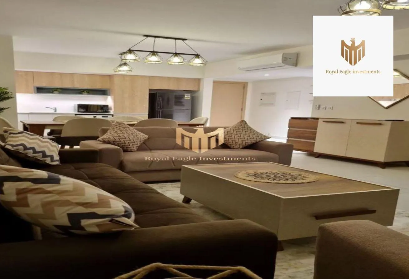 Sale in Marassi: Chalet in Marina 2 For Sale Direct on The Pool