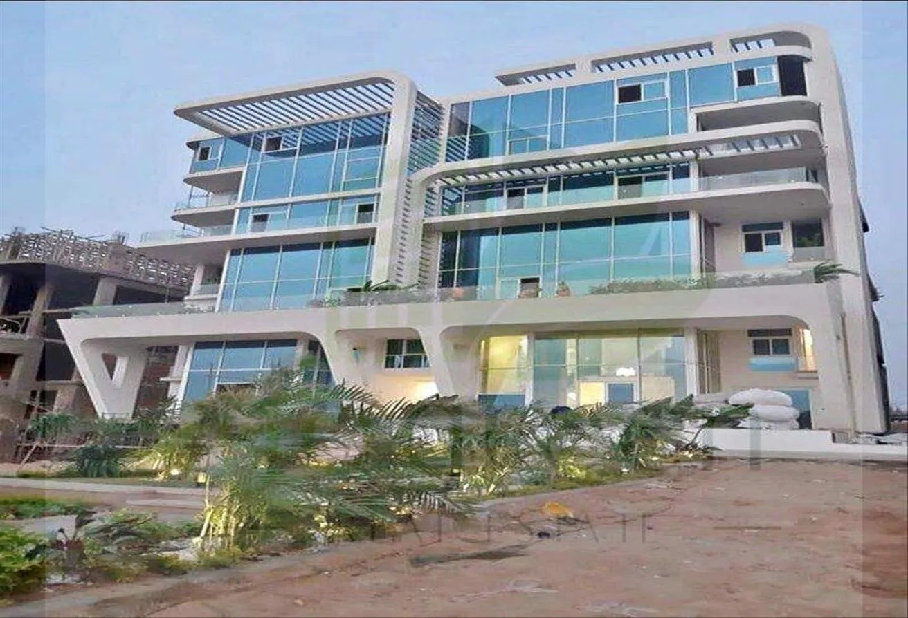 Sale in Amara: Duplex With private pool finished installments