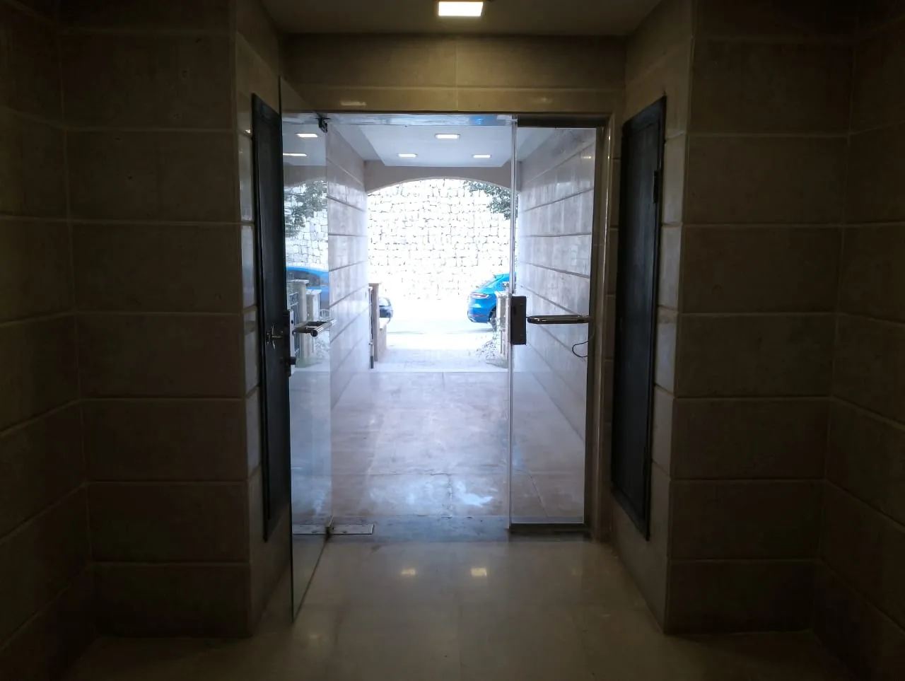 Gallery Image 6