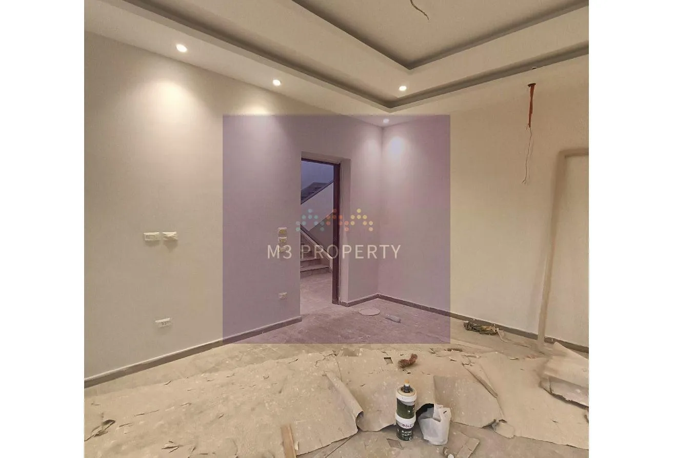 Gallery Image 13