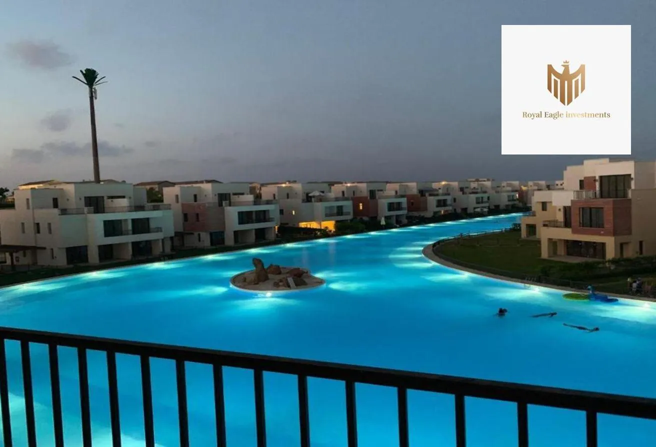 Sale in Marassi: For Sale Penthouse in Blanca Direct on Lagoon