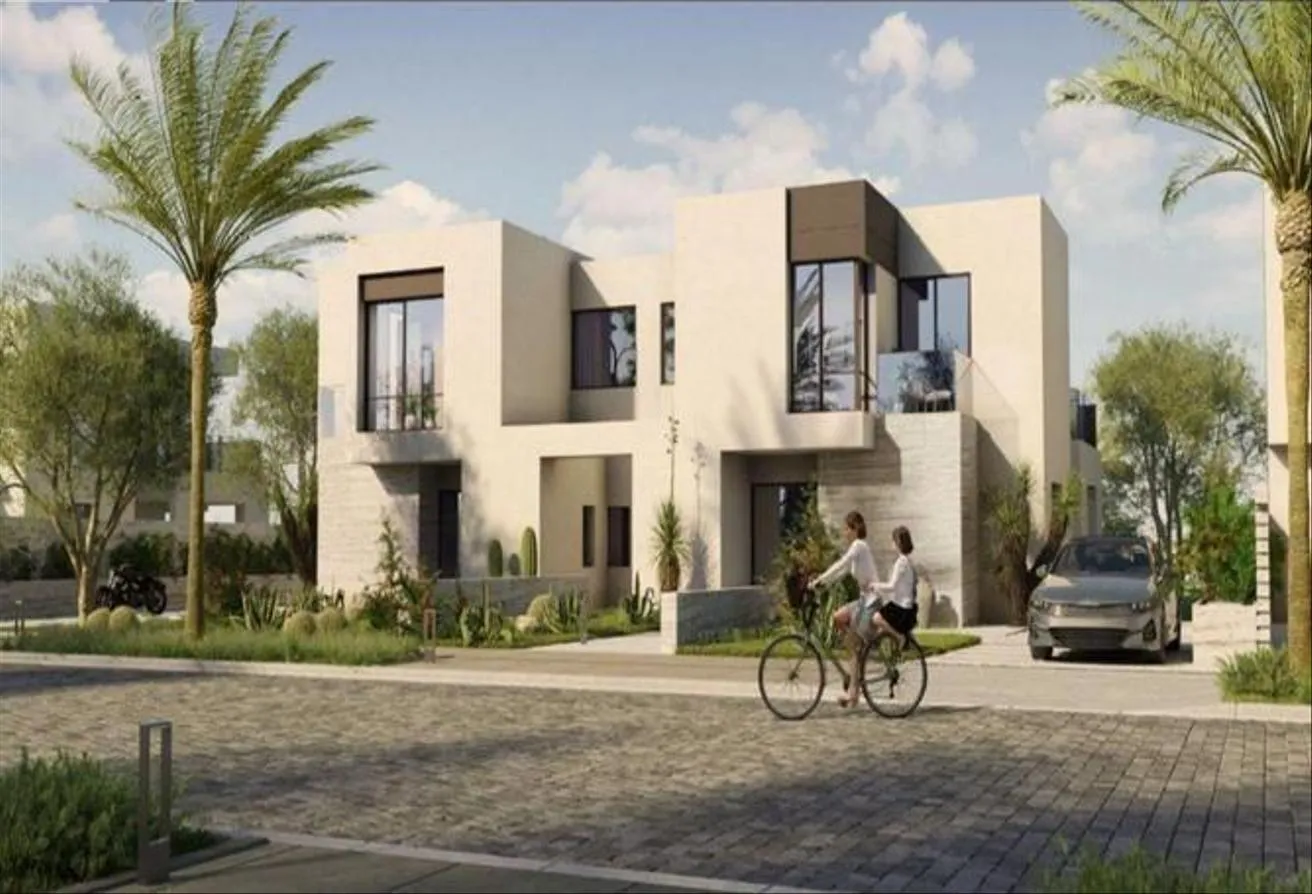 Sale in Solana: Finished townhouse+air conditioner in Solana Zayed