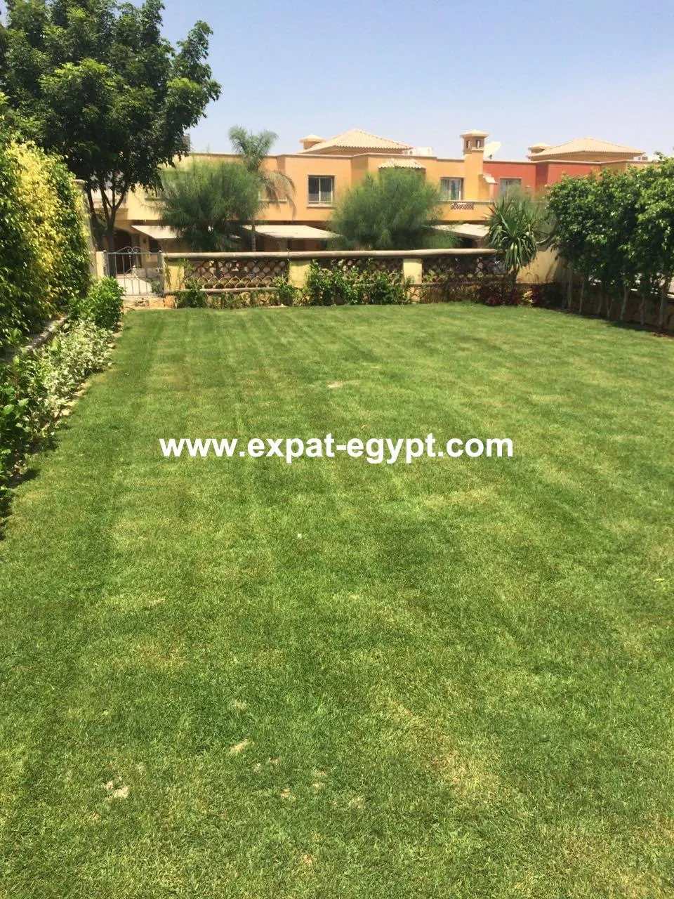 Townhouse for rent in Palm Hills , 6 th of October city