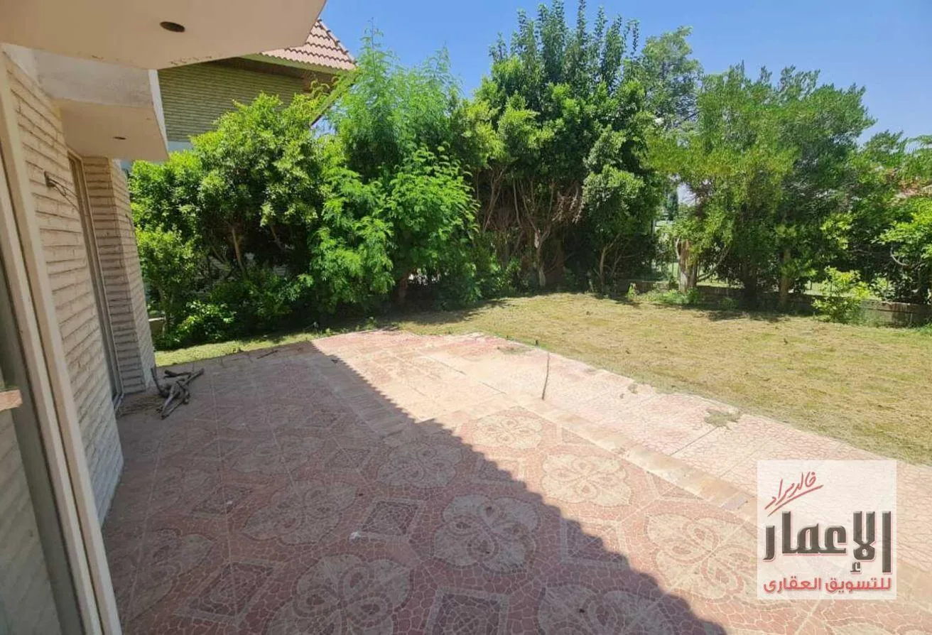 Rent in Al  Rabwa: Villa for rent furnished In Al Rabwa Compound