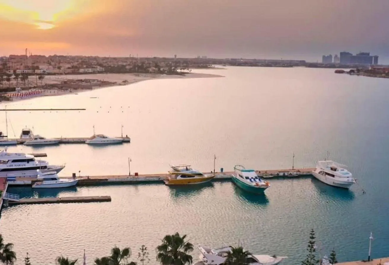البيع في مارينا 8: تاون هاوس كورنر للبيع 275 م ( مارينا 8 - العلمين) 