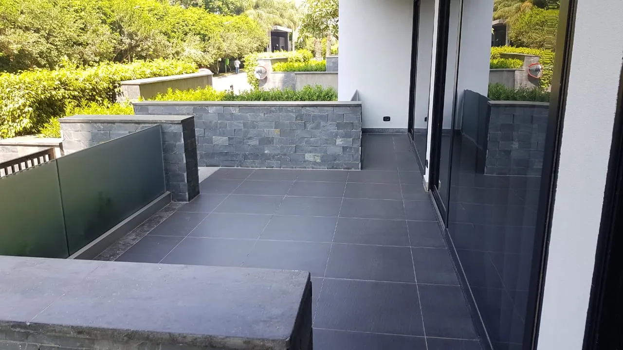 Rent in The Water Way: 72 sqm fully finished office in WaterWay The Hub