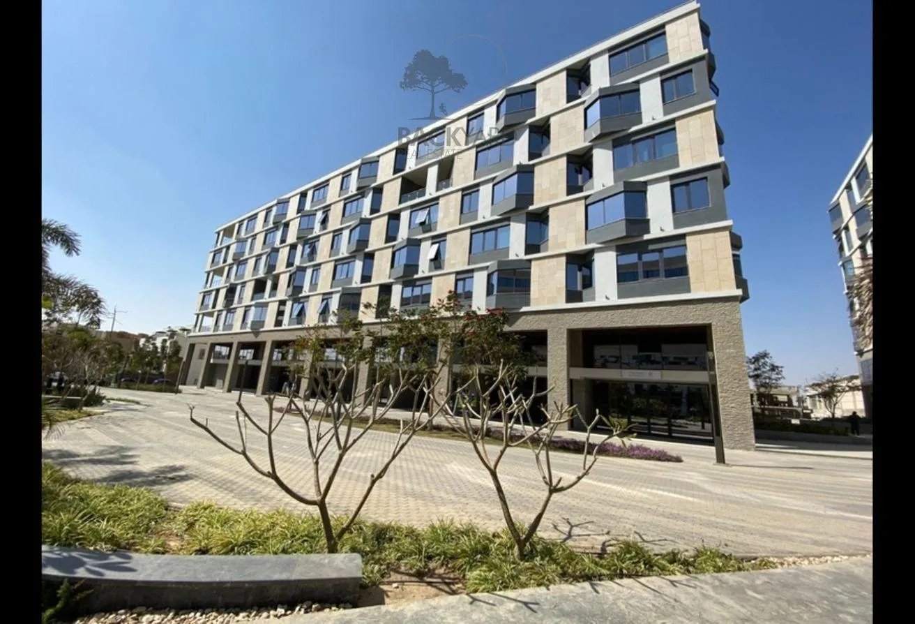 Rent in Trivium Zayed: Finished clinic for rent in Trivium, Sheikh Zayed,