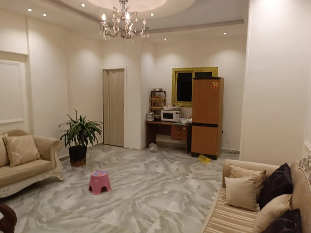 Fully Finished Apartment with roof for Resale in New Cairo, Lotus
