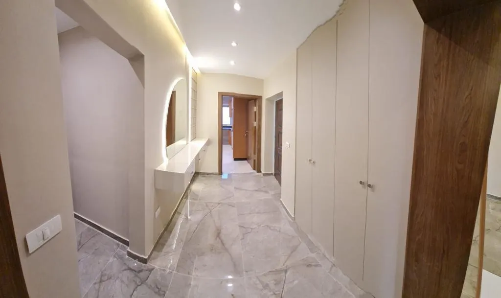 Gallery Image 21