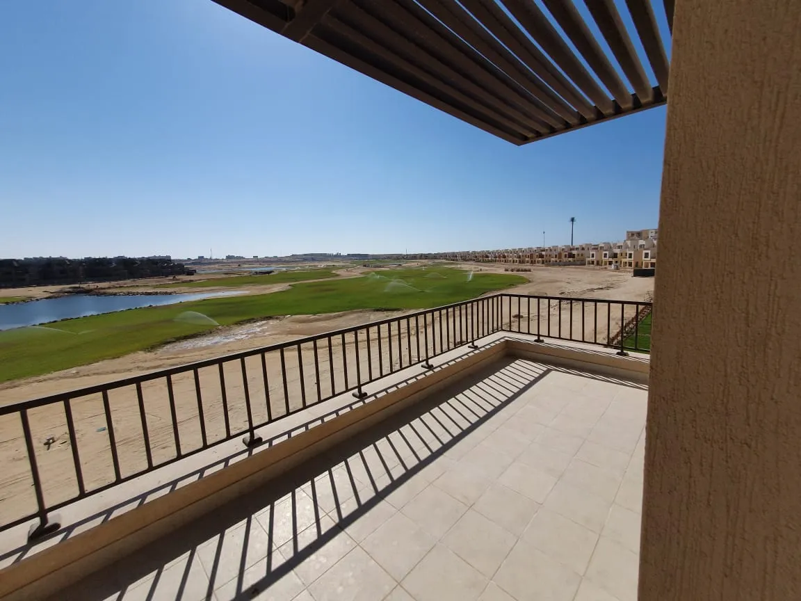 Resale chalet 148m in Marassi North Coast