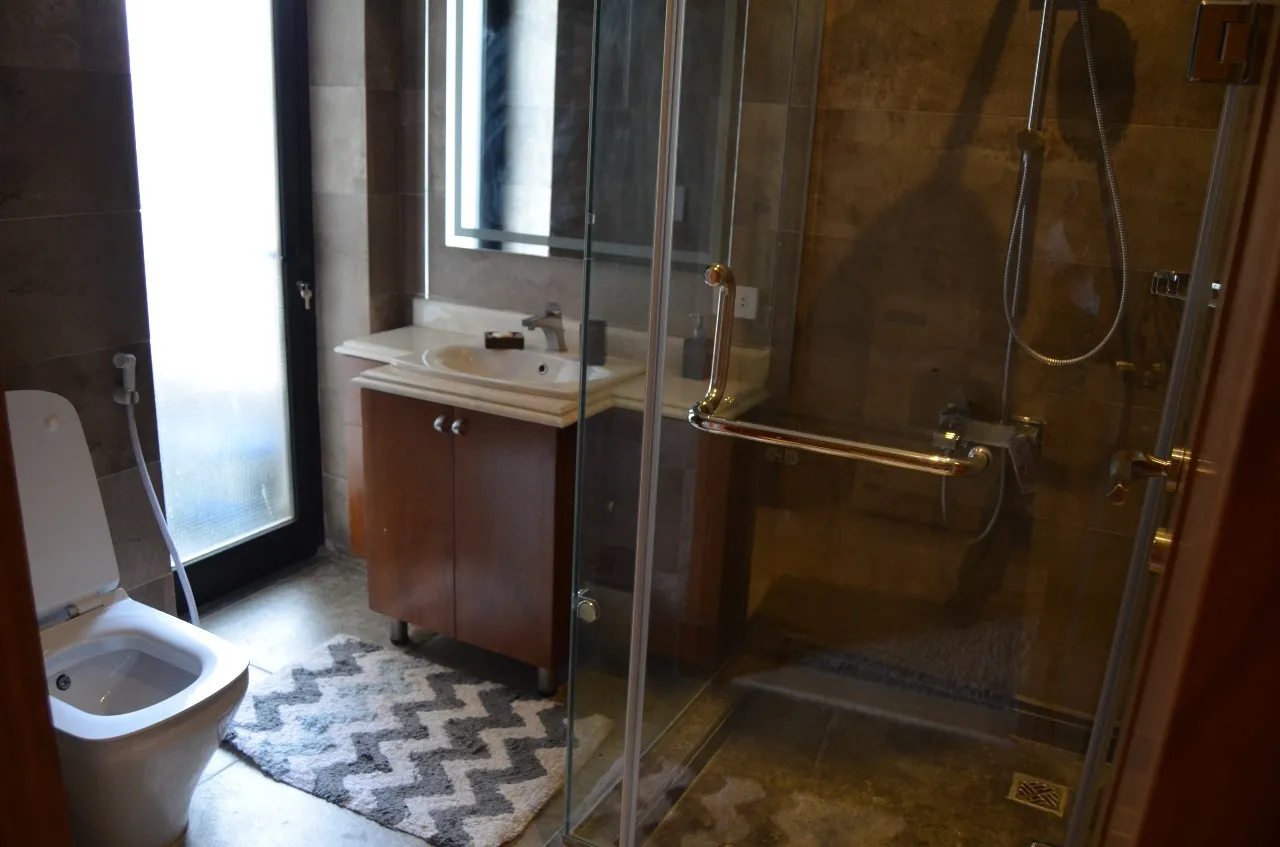 Gallery Image 7