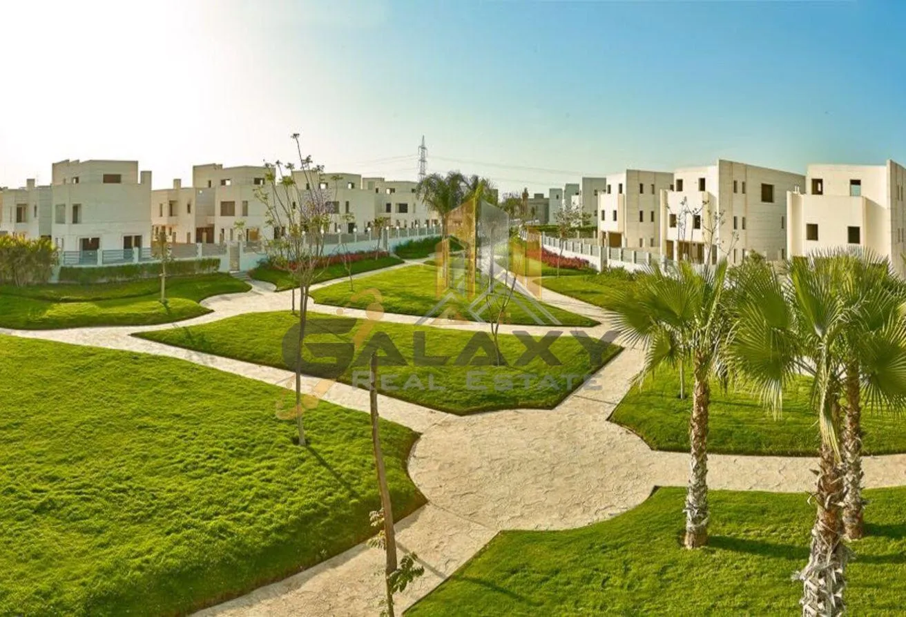 Sale in Cleopatra Square: Own a 294 m twin house in Cleopatra Square October