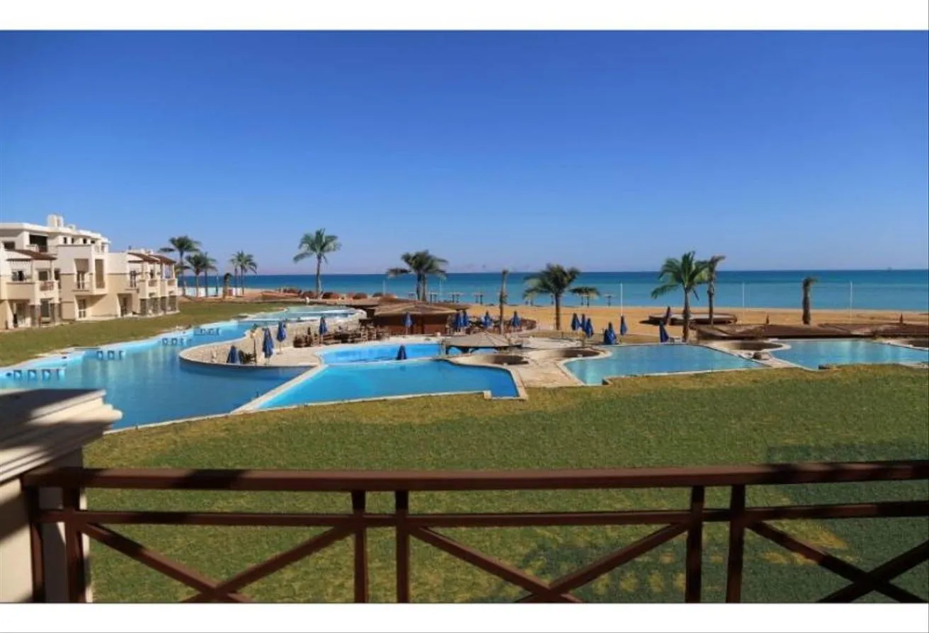 Sale in Blue Blue: chalet for sale first row on the sea, Ain Sokhna
