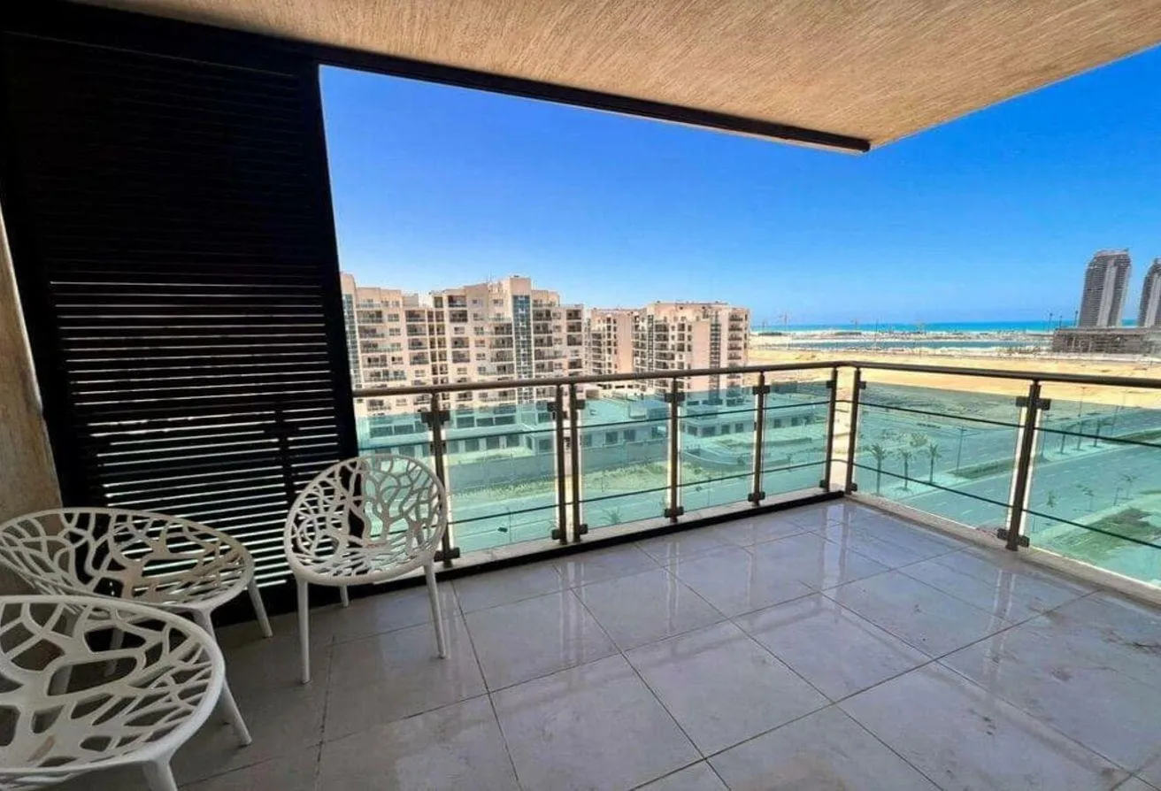 Sale in Downtown: 200sqm ready to move in Downtown over 10 years