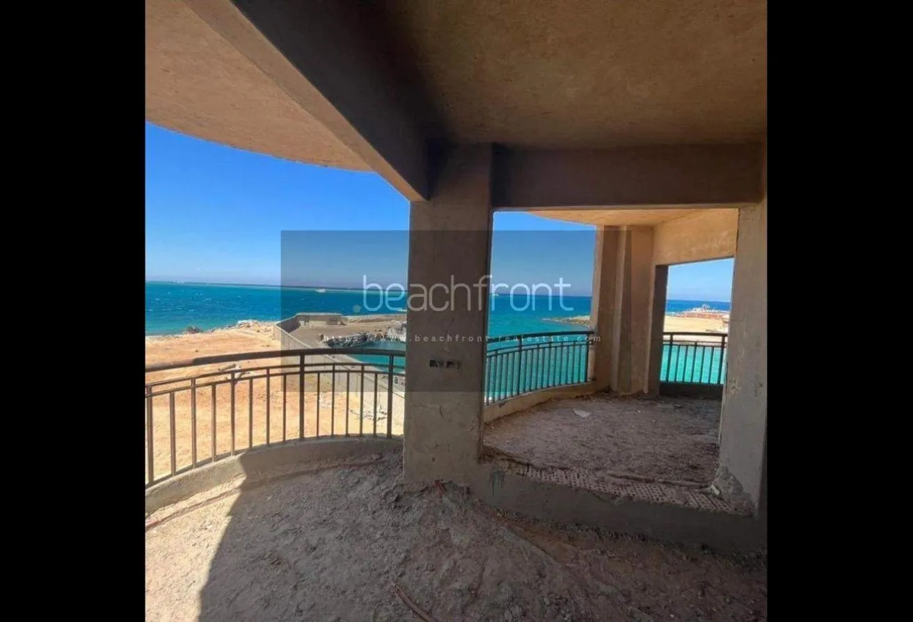 Sale in Storia Del Mare: With unique view of sea own your unit with10%DP