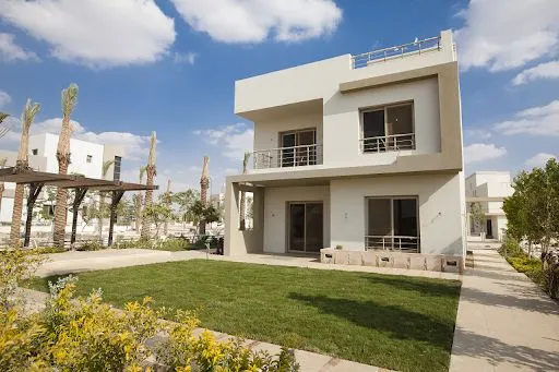 Sale in Grand Heights: stand alone villa resale granda hights october