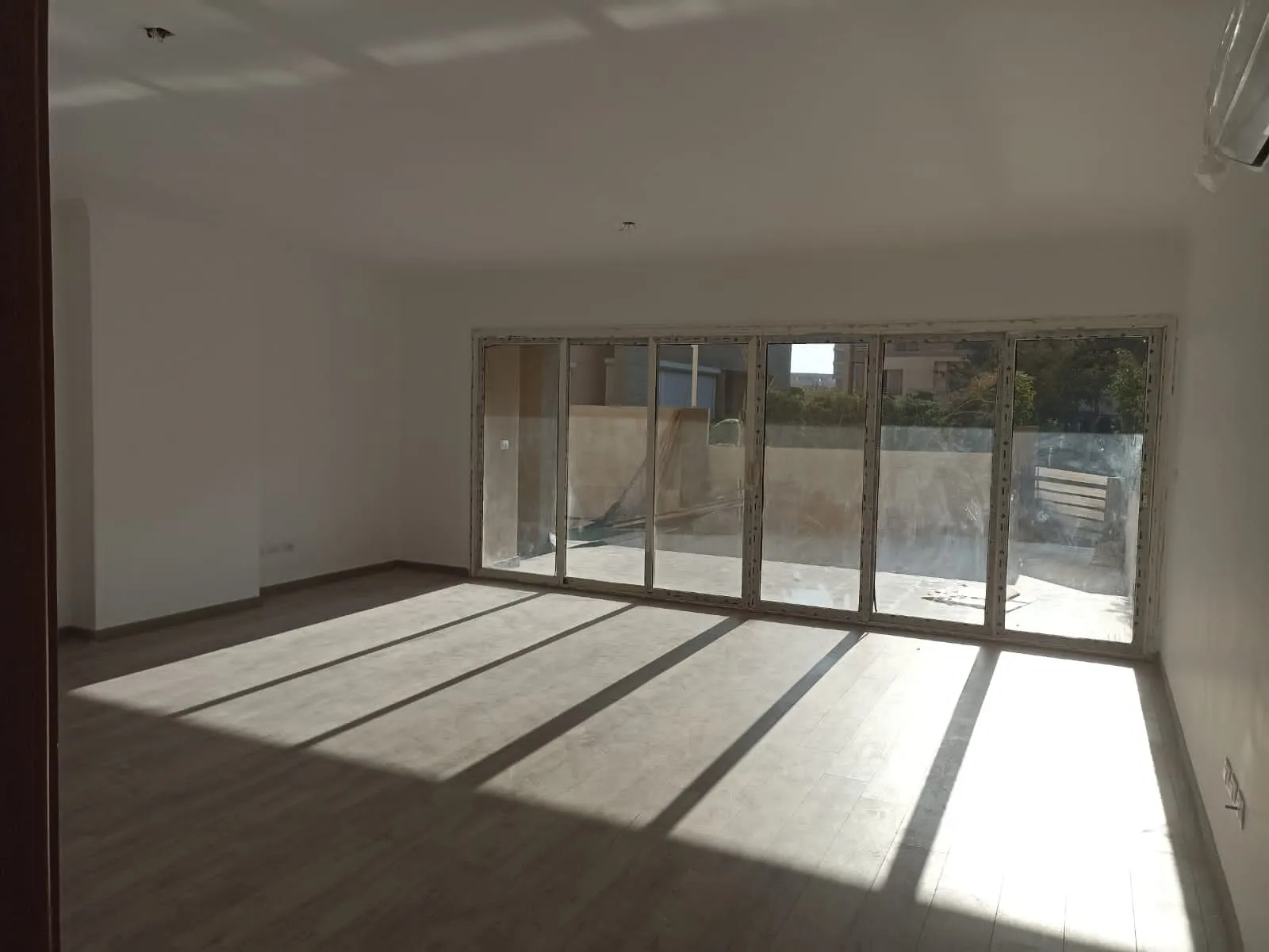 Gallery Image 17
