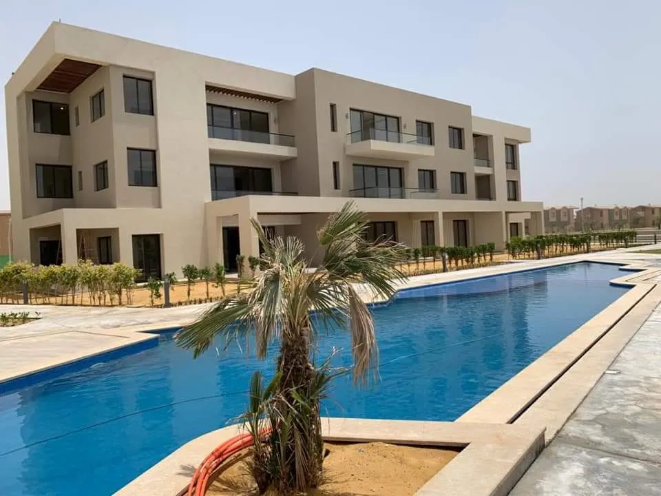 ازها العين السخنة للبيع فى احدى مشاريع مدار للتطوير العقارى
