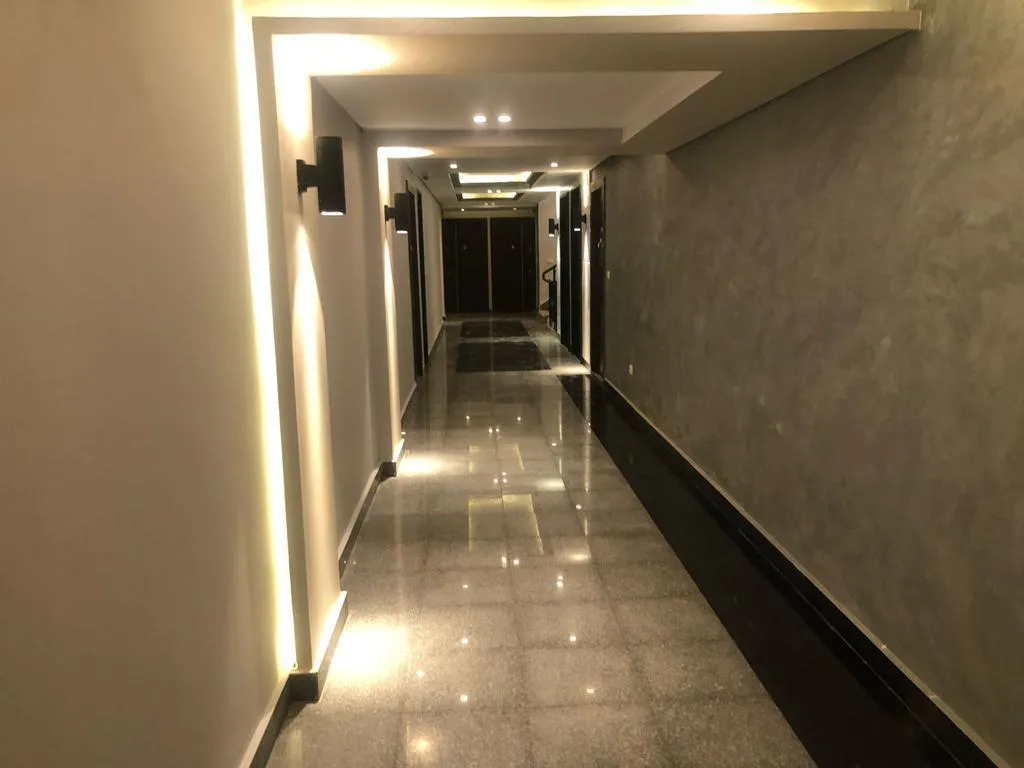 Sale in Sun Capital: Ready to move 466 m² townhouse with elegant design
