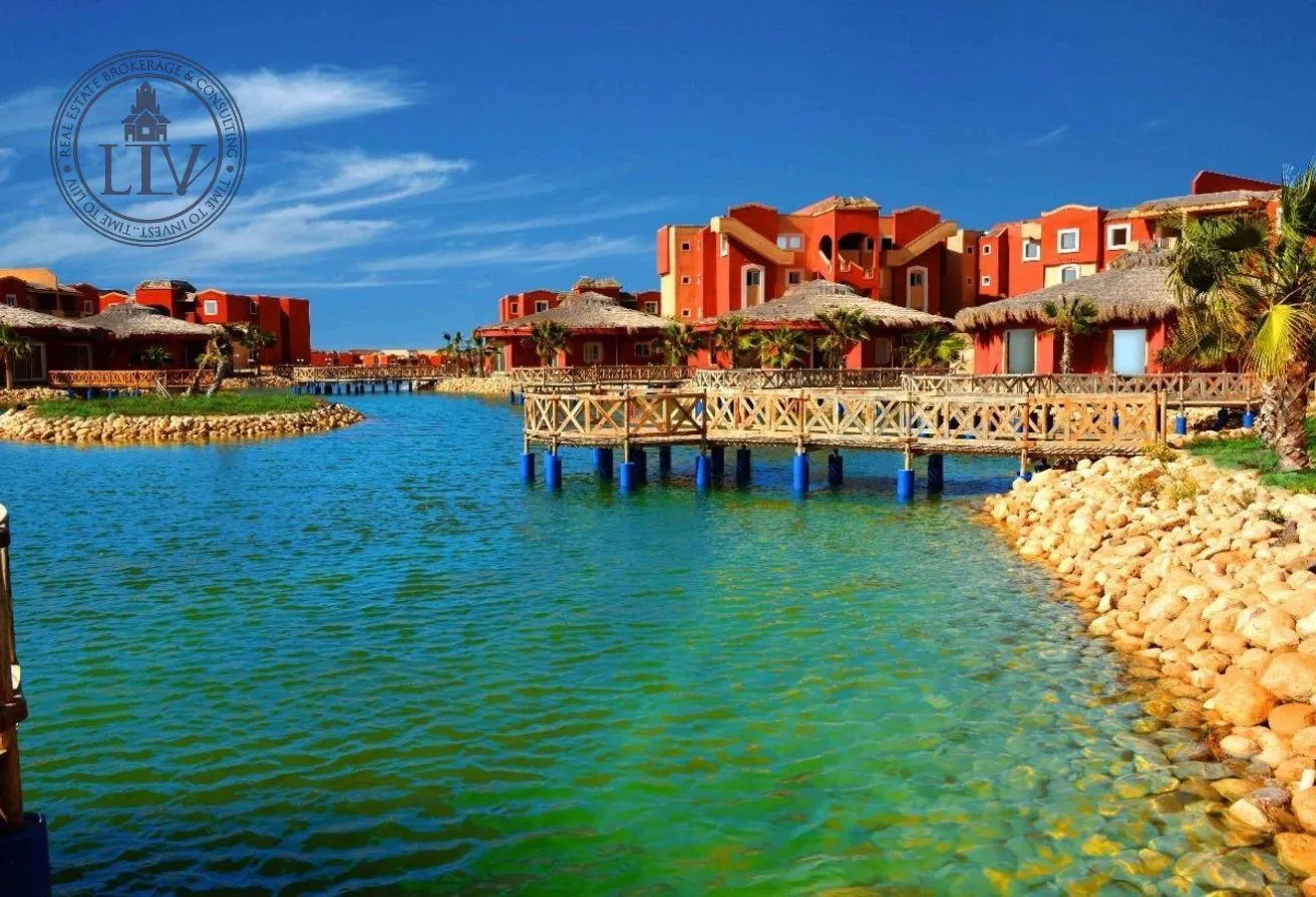 Sale in Bungalows: الساحل الشمالي الكيلو 73  - بانجلوز Bungalows (صن