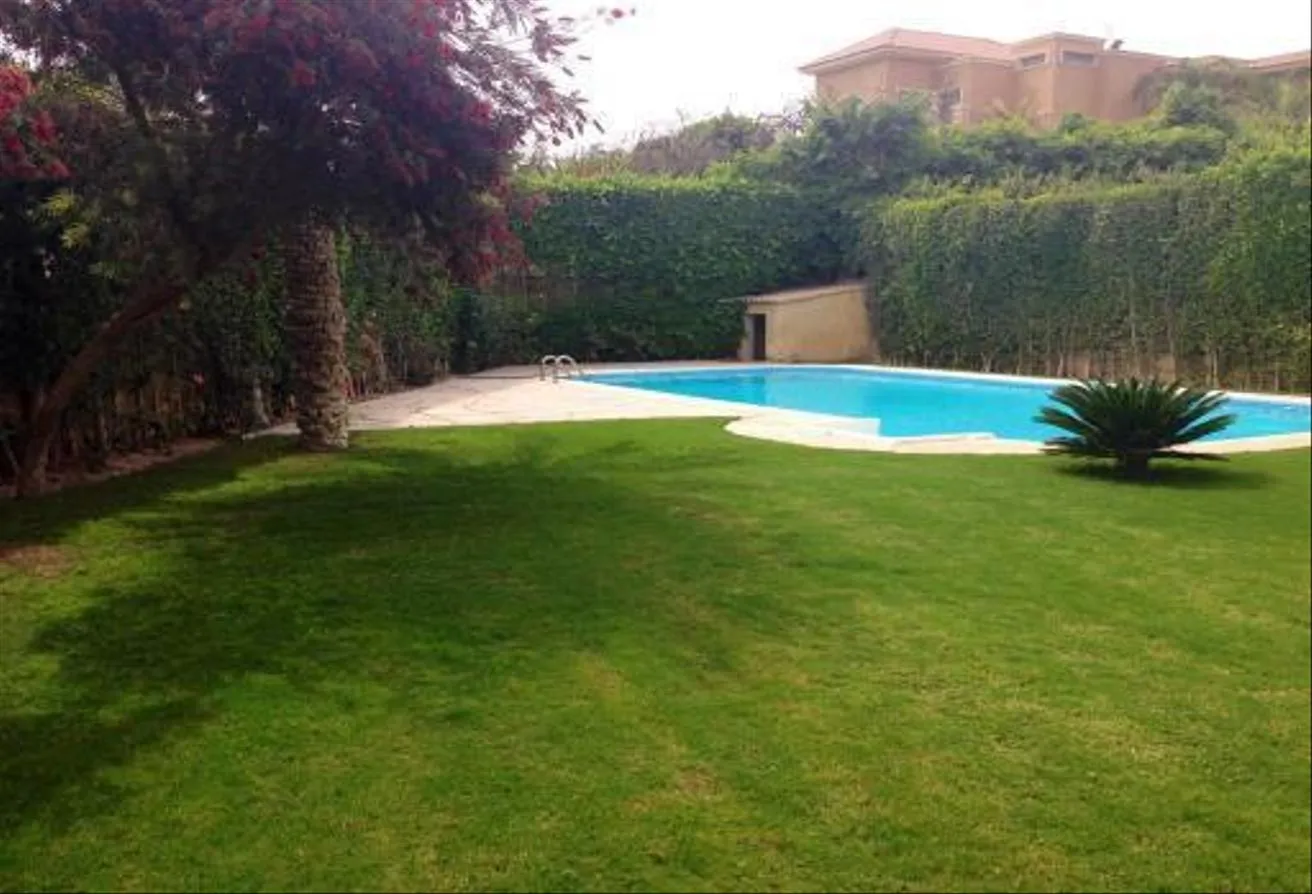 Sale in Cairo Alexandria Desert Road: Land 4200 m residential in Sphinx