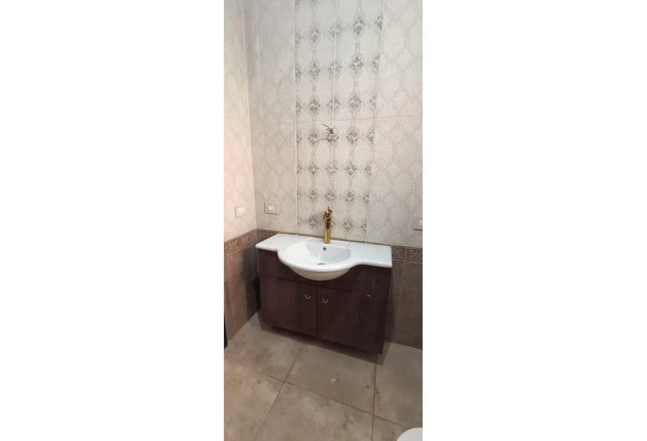 Rent in Ishraqa: شقة للإيجار كمبوند أشراقة اكتوبر خلف مول العرب