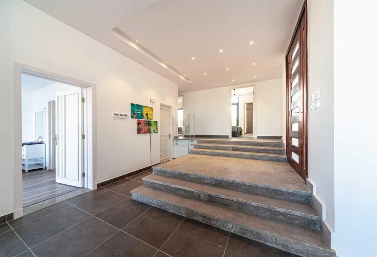 Gallery Image 8