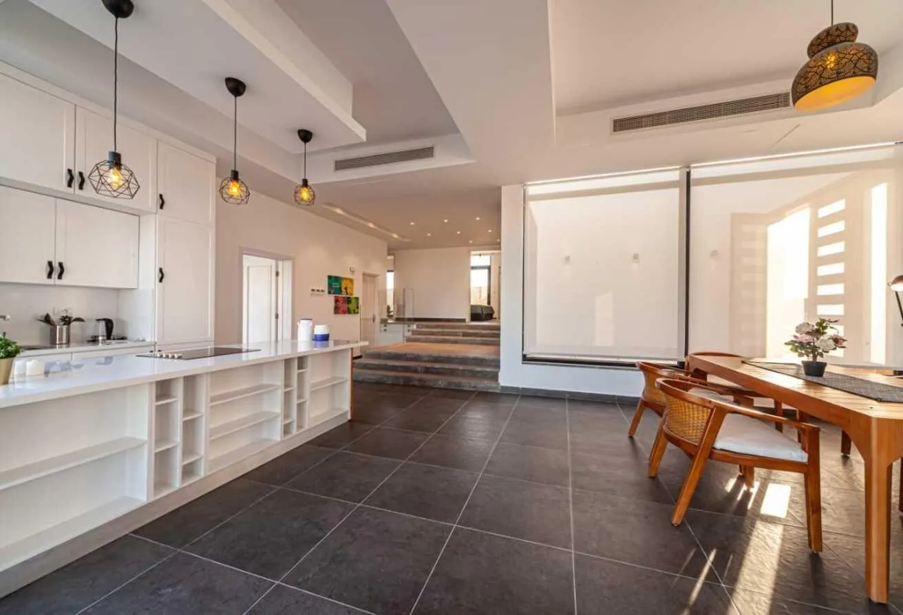 Gallery Image 9