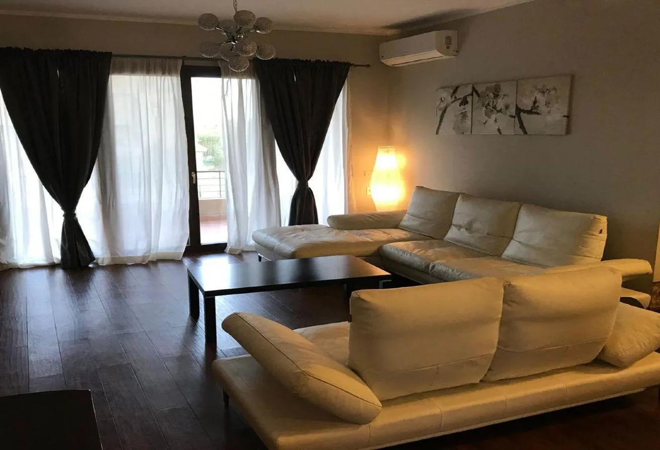 Rent in Casa: Apartment for rent casa fully furnished.