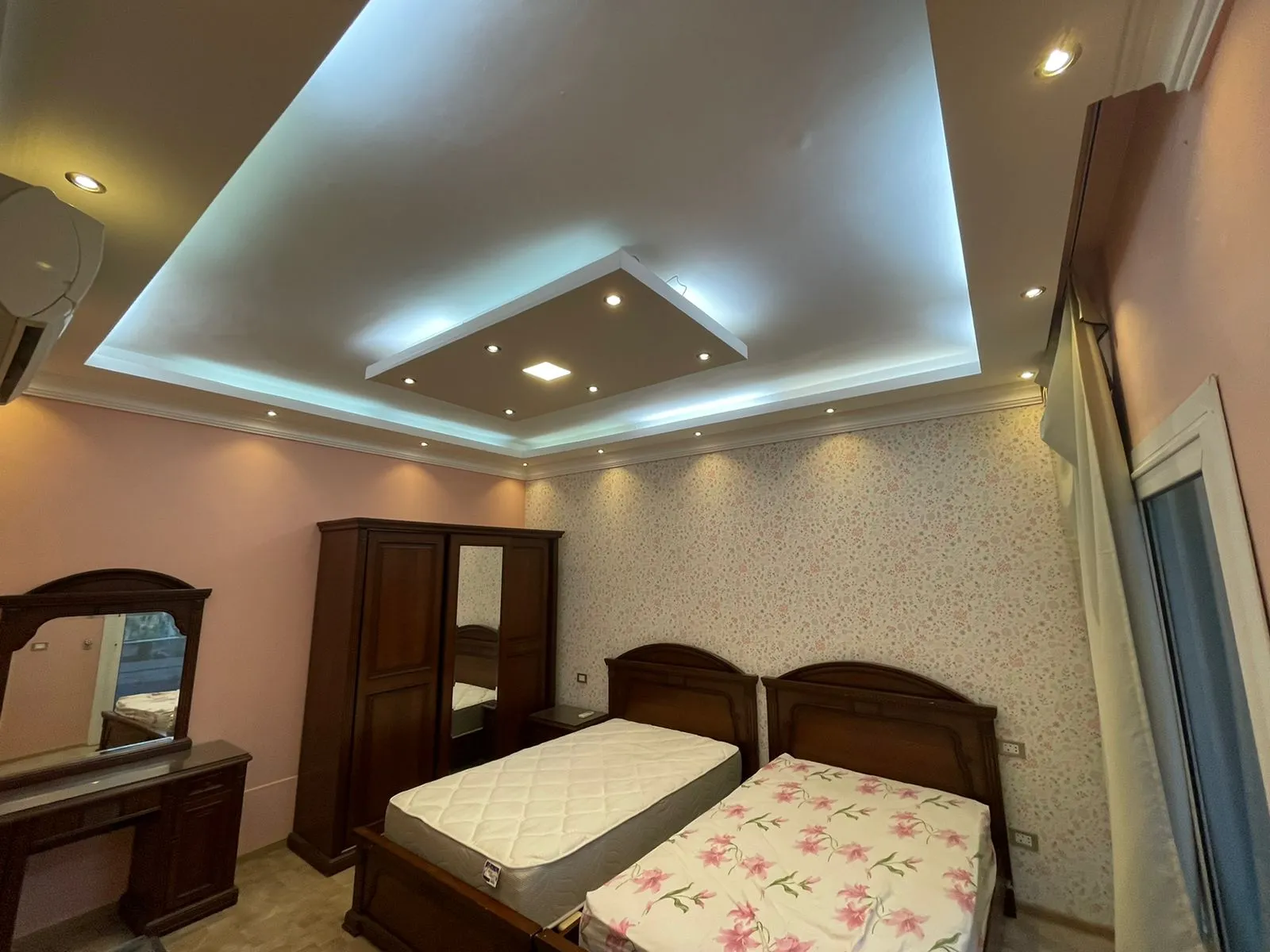 Gallery Image 8