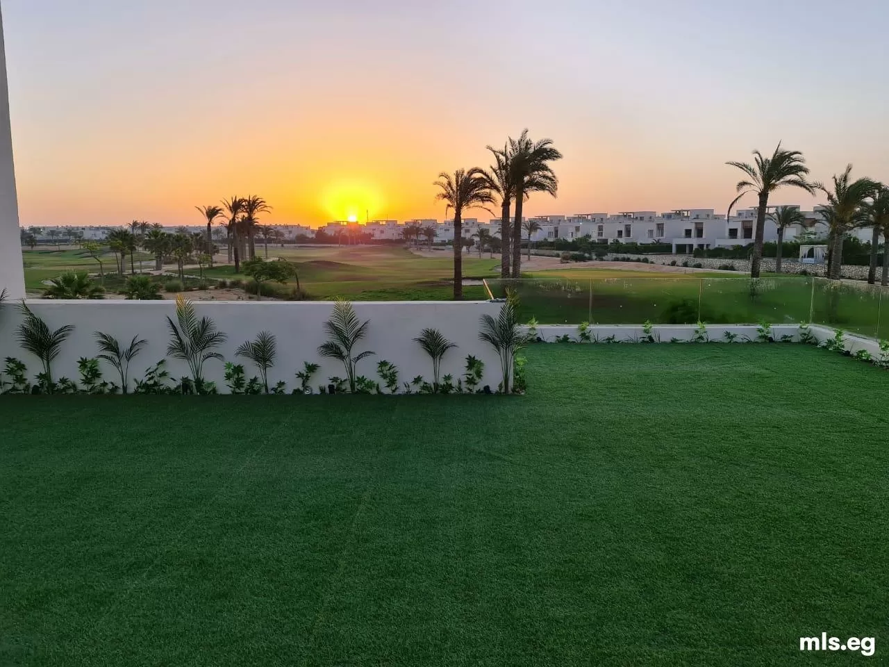 Villa For Resale , at North Coast, Hacienda Bay Fully Finished 352m .