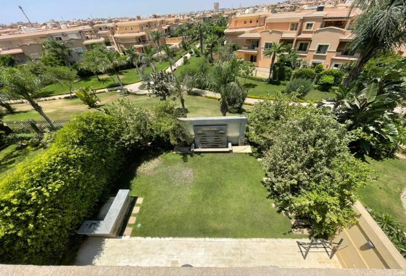 Sale in Les Rois: Twin house 430m_fully finished les Rois with pool