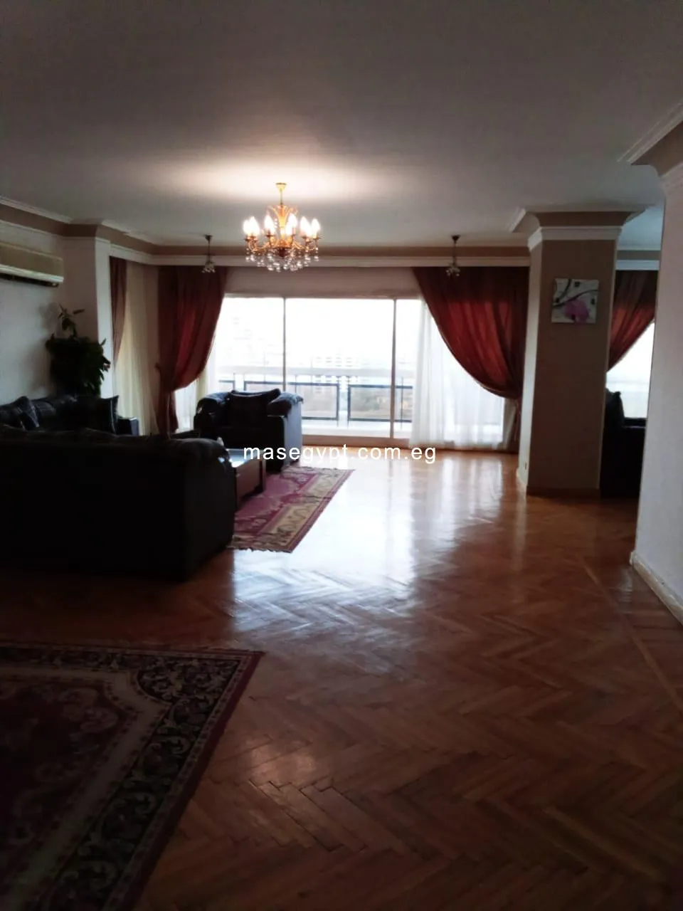 Gallery Image 10