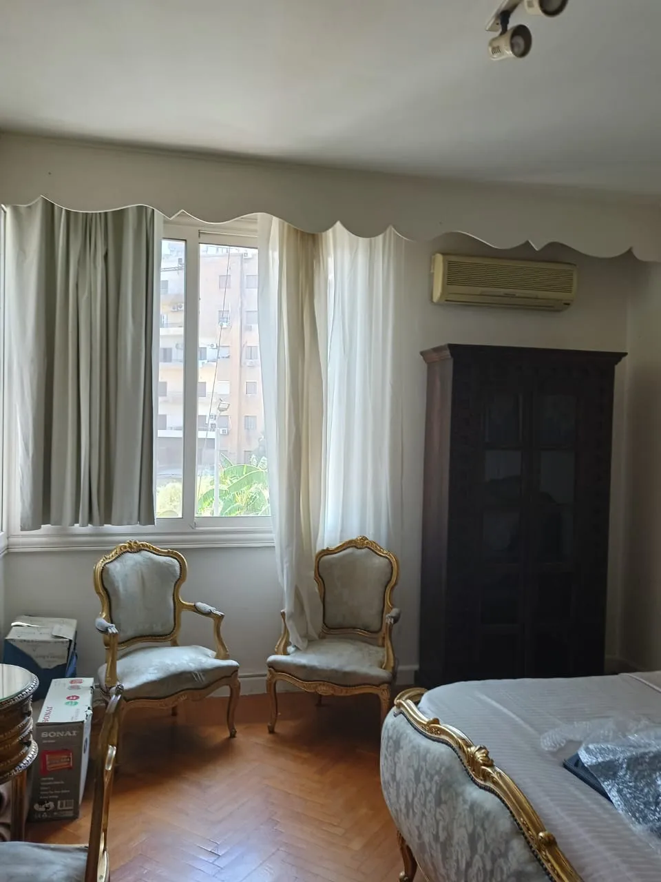 Gallery Image 16
