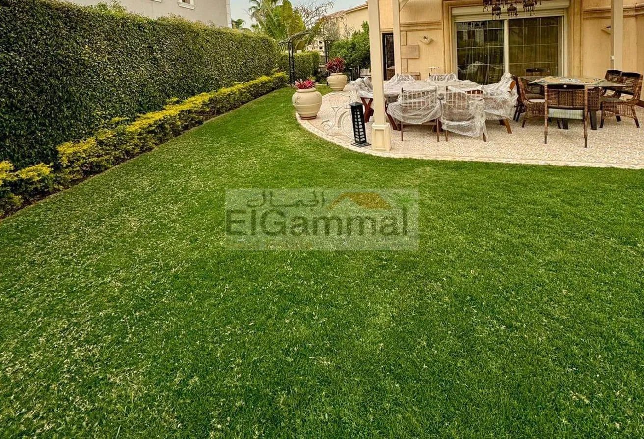 Sale in Swan Lake: Villa for sale in swan lake north prime location.