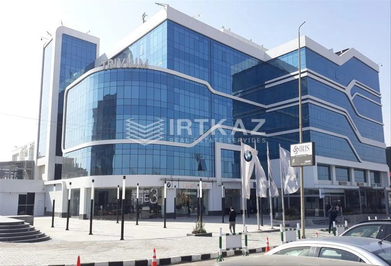 Rent in Trivium Business Complex: FULLY FINISHED Office 167m For Rent on North 90St