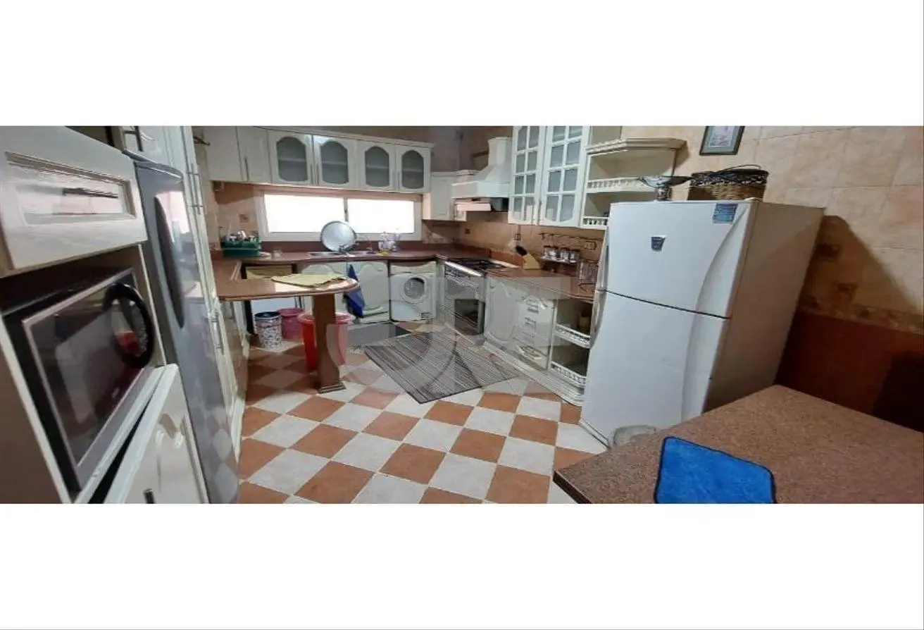 Gallery Image 18