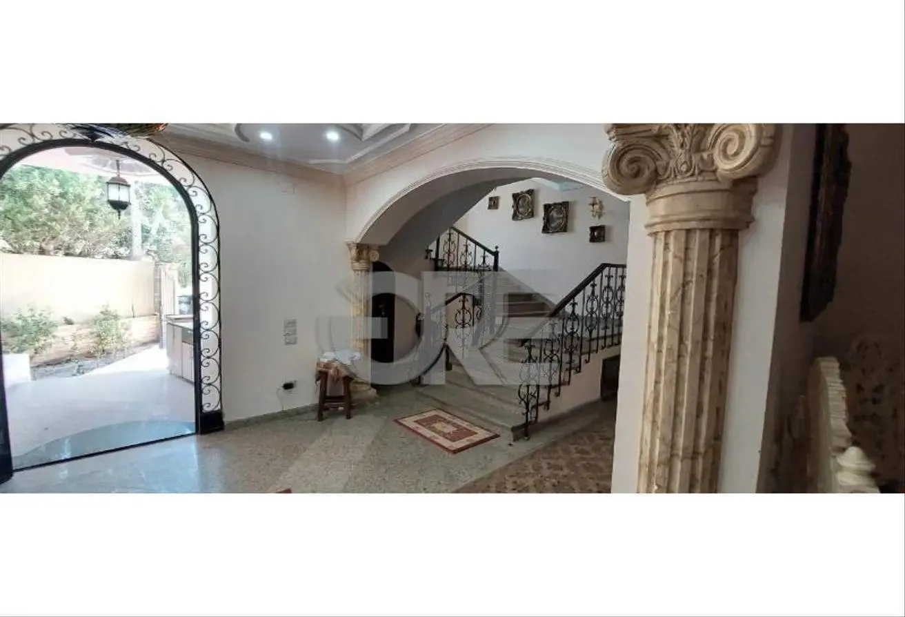 Gallery Image 10
