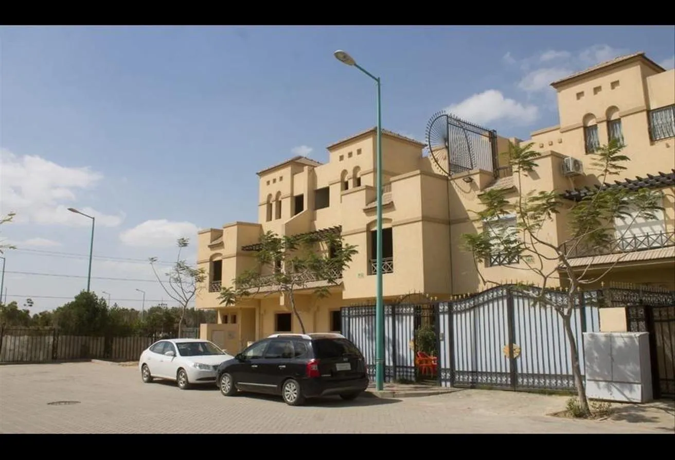 Sale in Hay El Ashgar: Villa for sale in , 6th of October