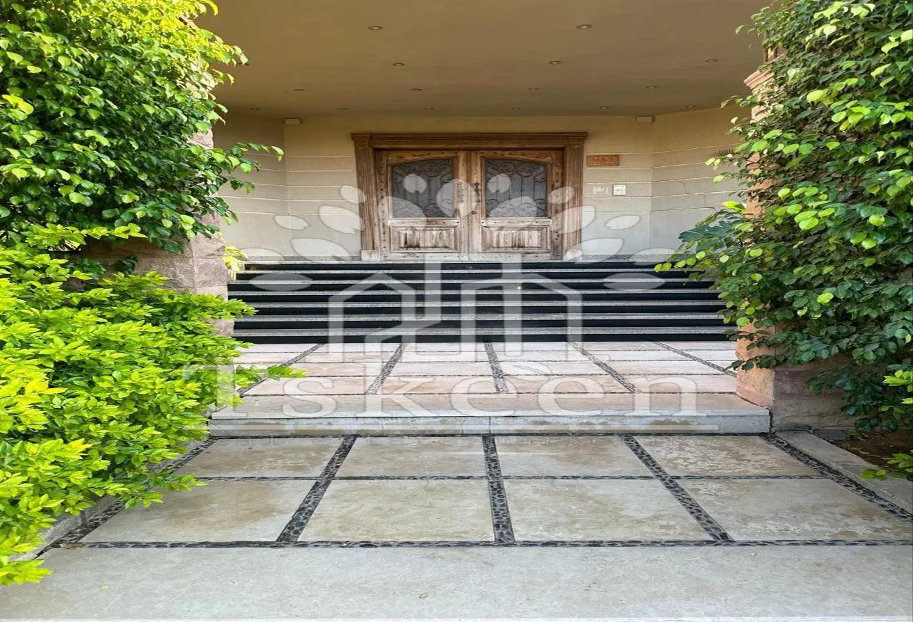 Sale in Touristic Zone 4: دوبلكس للبيع ٤٠٠م متشطب السياحية الرابعة