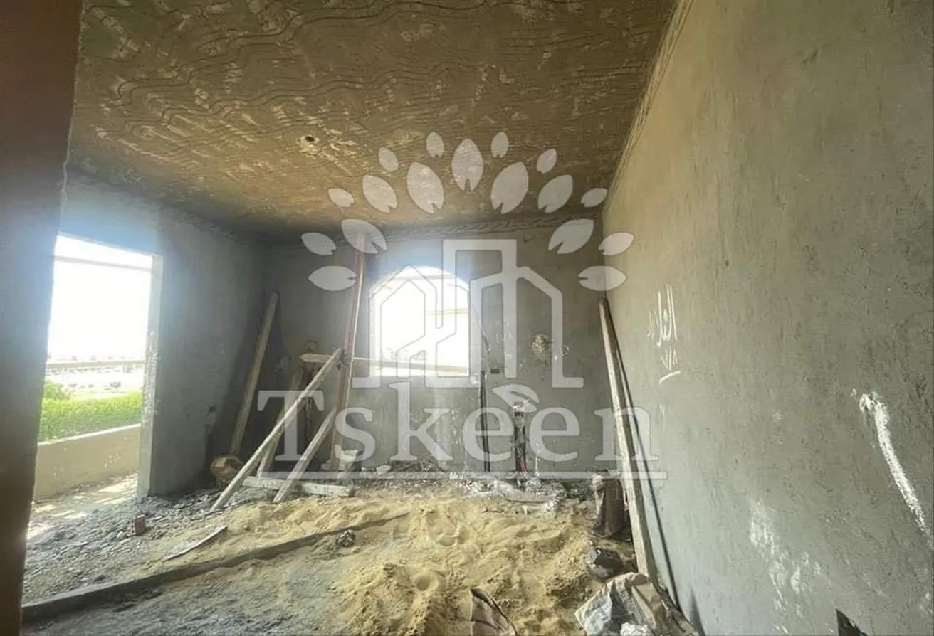 Sale in West Somid Road: شقة للبيع 180م غرب سوميد  على المحور مباشره